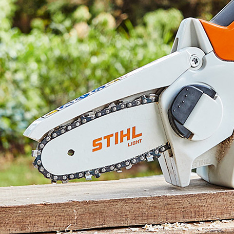 Stihl GTA 26 Безинструментальная замена цепи